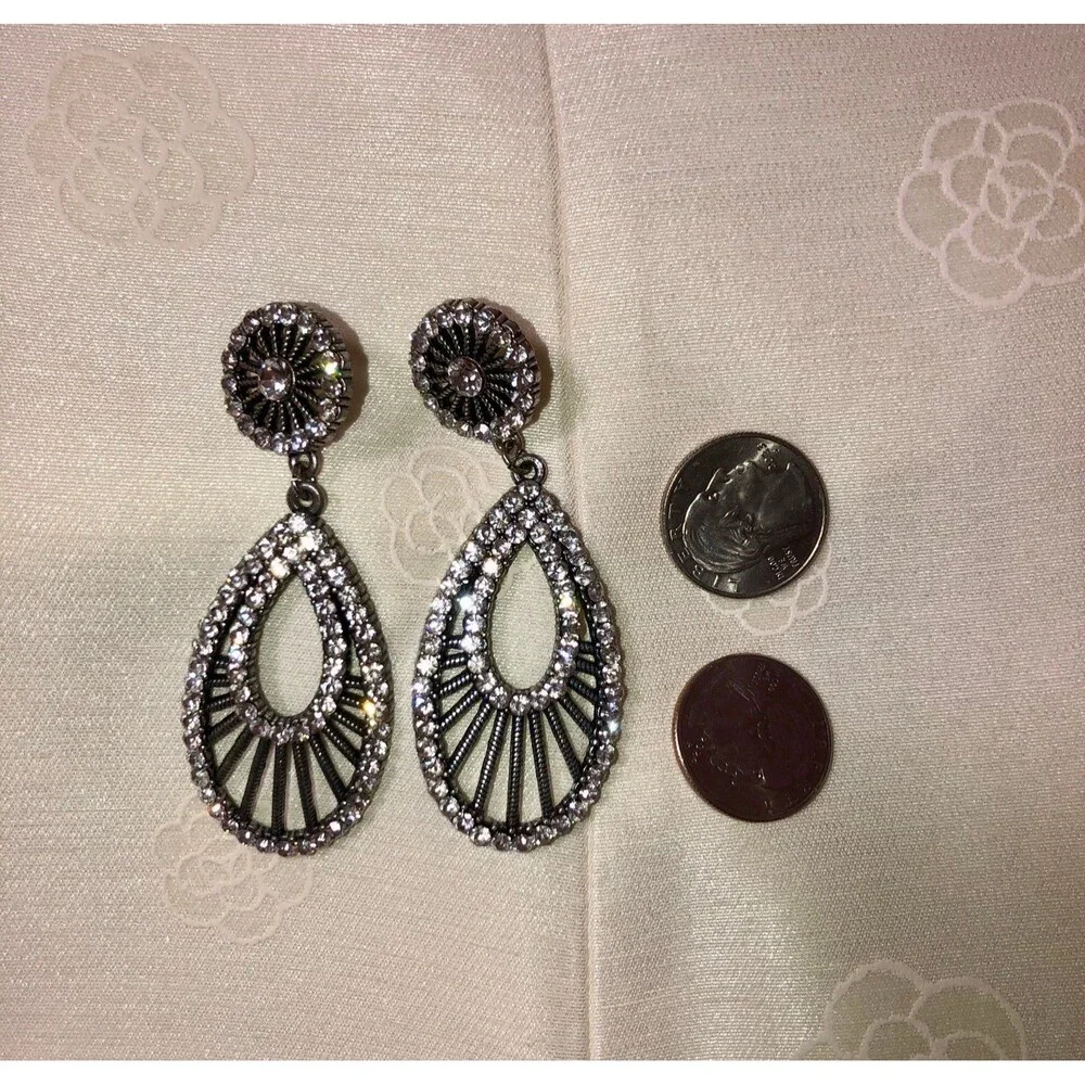 Rhinestones Teardrop Fashion Earrings